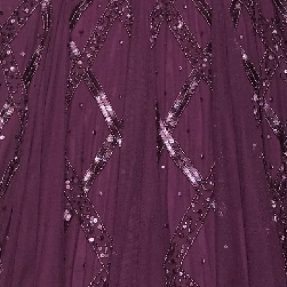 Adrianna Papell cap sleeve beaded long gown - Picture 4 of 5